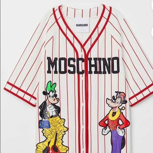 Moschino Tops - Moschino tv H&M Jersey